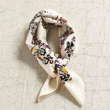 Small Fan Tassel Earrings